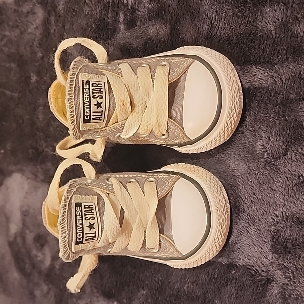 Classic infant chuck Taylor's